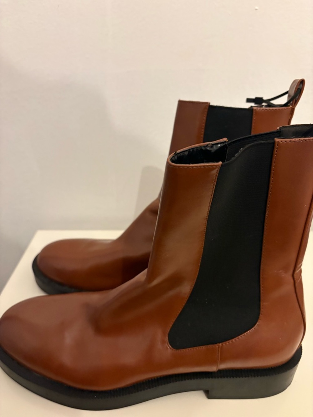 Zara Brown faux  Leather Chelsea Ankle Boots with Black Elastic - Picture 3 of 3